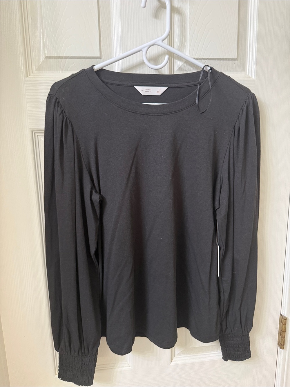 LC Lauren Conrad Black Long-Sleeve Smocked Cuff Tee